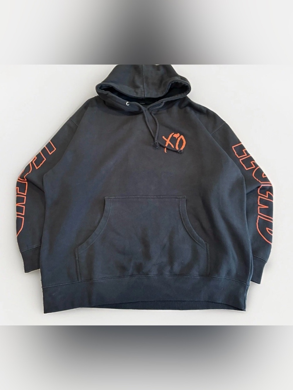 XO The Weeknd Legend Of The Fall World Tour Hoodie Size XL Rap Concert Merch